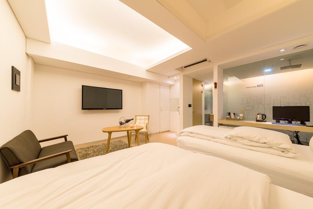 Smart Hotel Geumjeong Gunpo Habitación foto